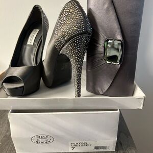 Steve Madden Black Satin Heels